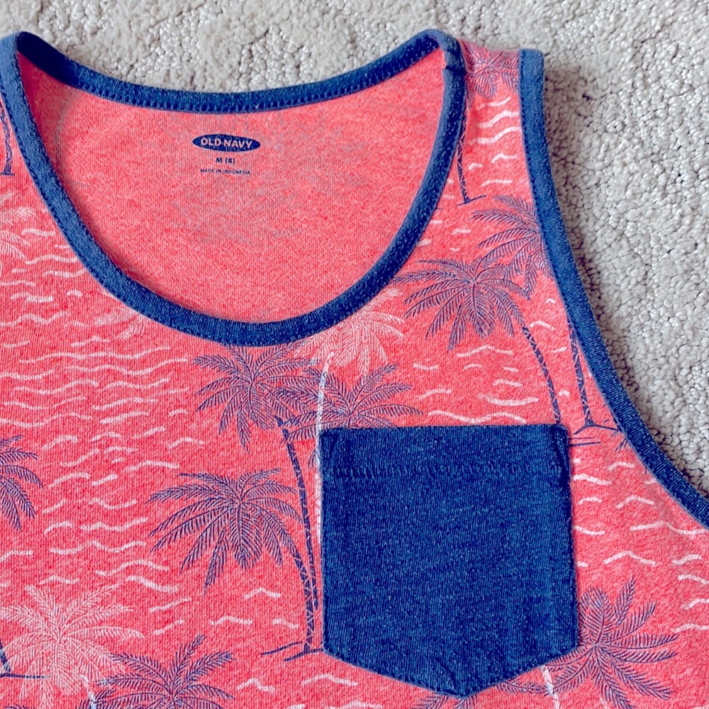 🌴 Size 8 Tropical Palm Tank - Picture 3 of 6